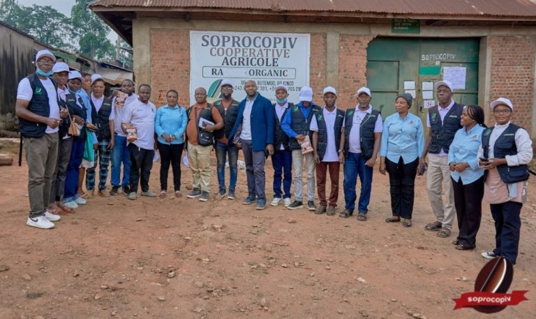 Nord-Kivu : SOPROCOPIV accueille une délégation de producteurs du Kwilu et du Kwango pour une visite technique